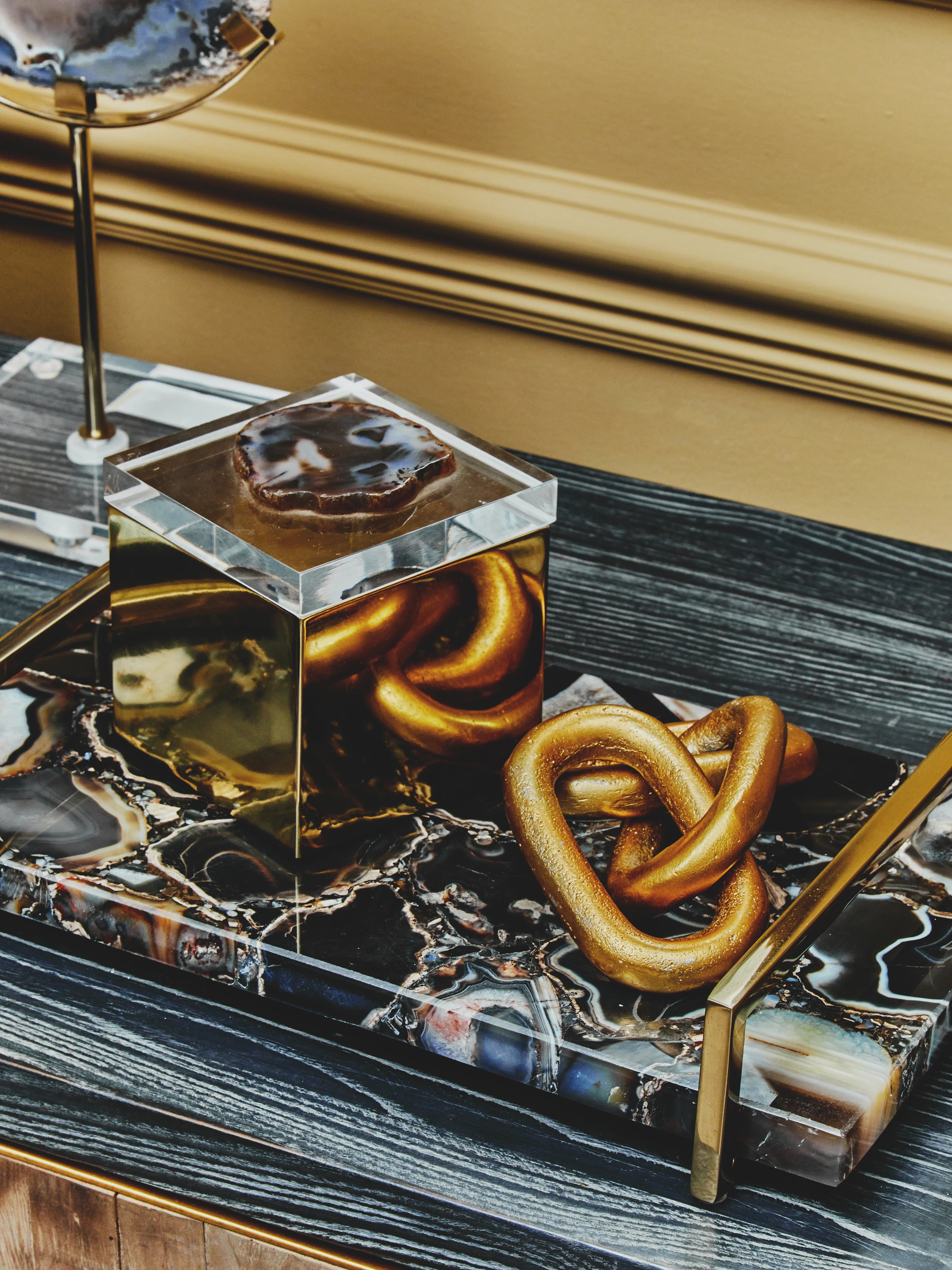 Monzoro Black Agate Stone & Gold Tray | Small